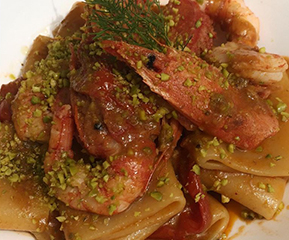 Paccheri di Gragnano ai Gamberi Rossi (Mazzara del Vallo) e Pistacchio (del Bronte)